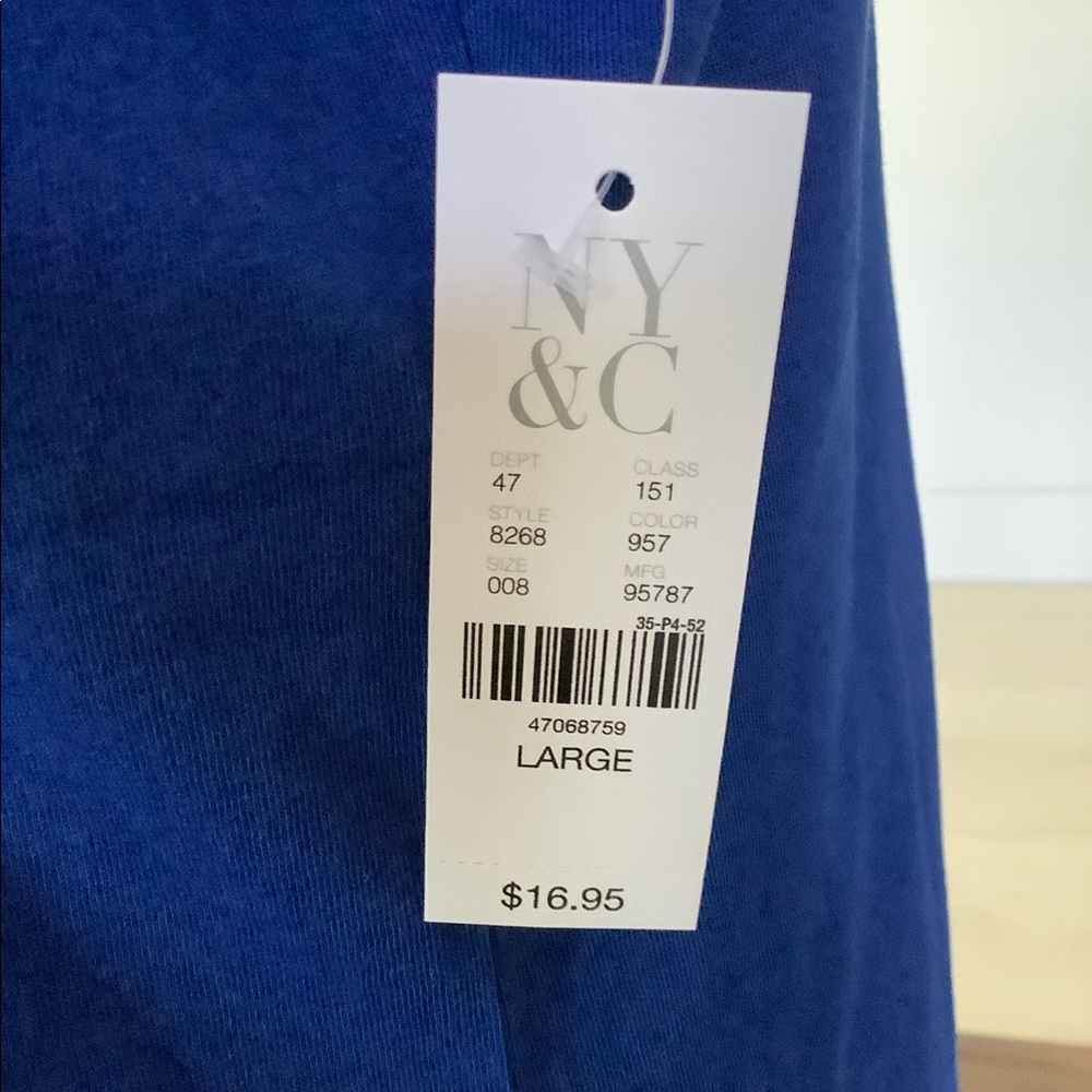 Split Neck Tee - Picture 6 of 8